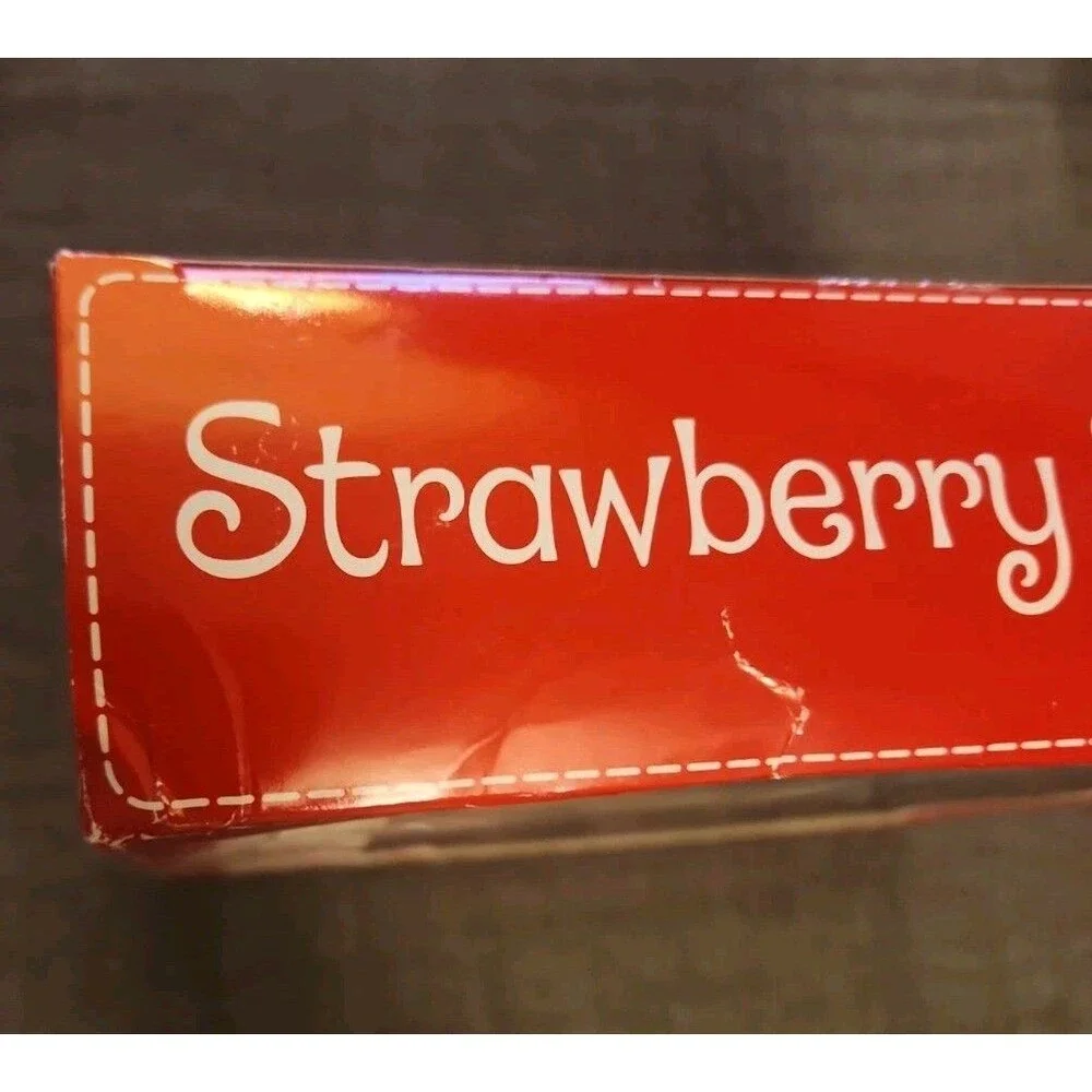 Strawberry Shortcake & Blueberry Muffin dolls 2016 NRFB Bridge Direct New Pets